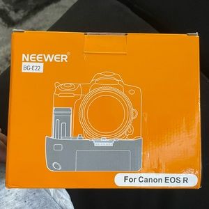 Neewer vertical battery grip